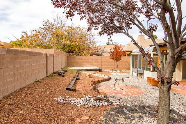 10315 Pintura Place NW, Albuquerque, NM 87114