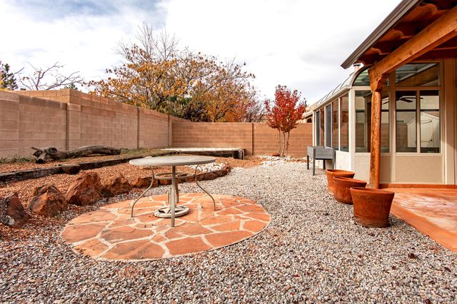 10315 Pintura Place NW, Albuquerque, NM 87114
