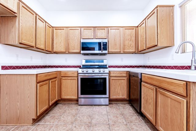 10315 Pintura Place NW, Albuquerque, NM 87114