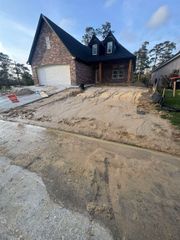 280 Idylwild, Sour Lake, TX 77659