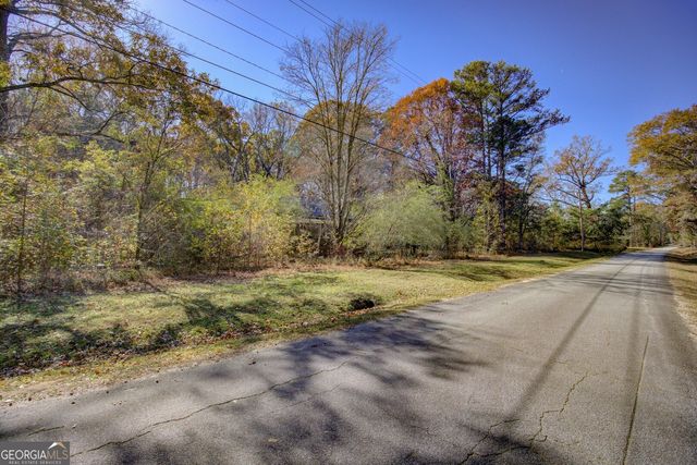 405 W Richardson Street, Oxford, GA 30054