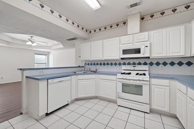 15903 Timber Chase Drive, Houston, TX 77082