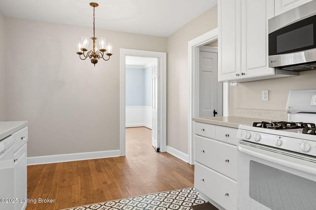 1719 Trevilian Way, Louisville, KY 40205