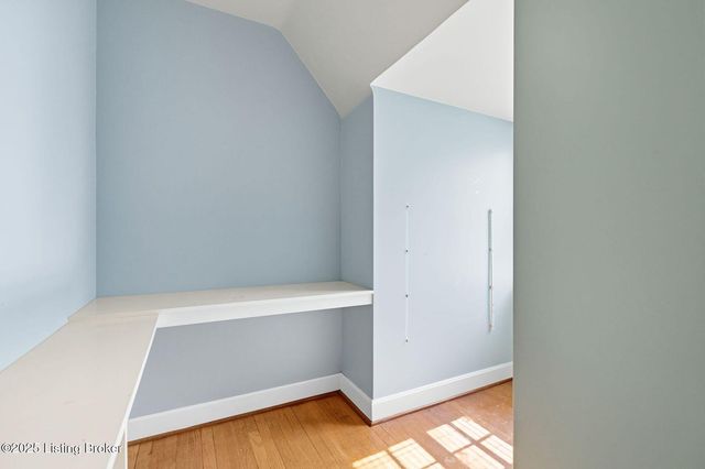 1719 Trevilian Way, Louisville, KY 40205