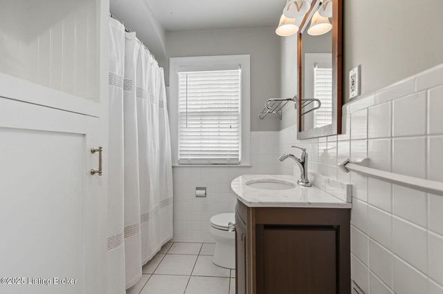 1719 Trevilian Way, Louisville, KY 40205