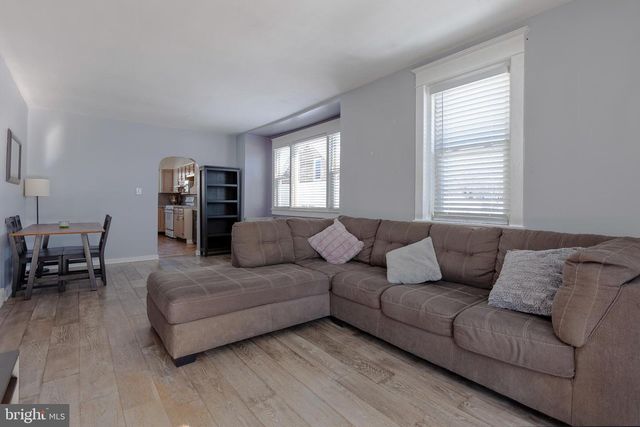 447 2ND AVE, Bellmawr, NJ 08031