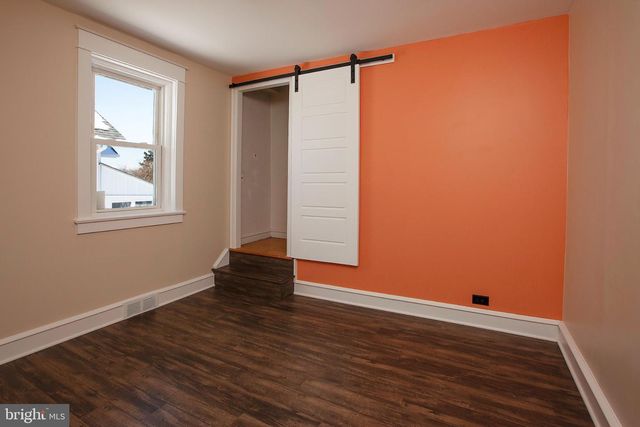 447 2ND AVE, Bellmawr, NJ 08031