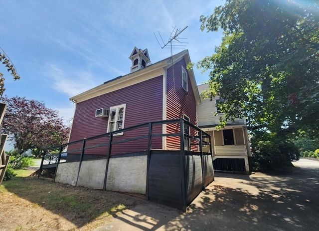 399 S Main St, Haverhill, MA 01835