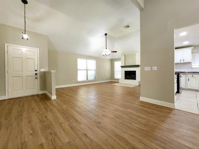 11703 Lorene Avenue, Midwest City, OK 73130