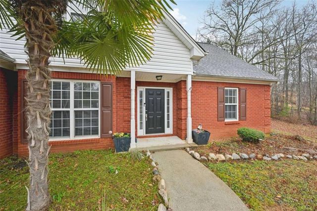 25 Castlehill Court, Covington, GA 30016