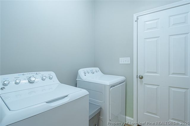 138 Lamplighter Way, Spring Lake, NC 28390