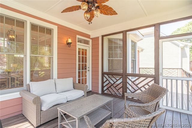 138 Lamplighter Way, Spring Lake, NC 28390