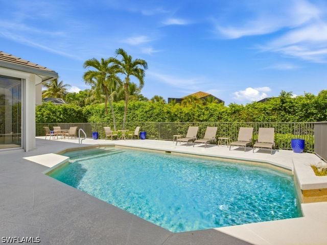 980 Fieldstone DR, Marco Island, FL 34145