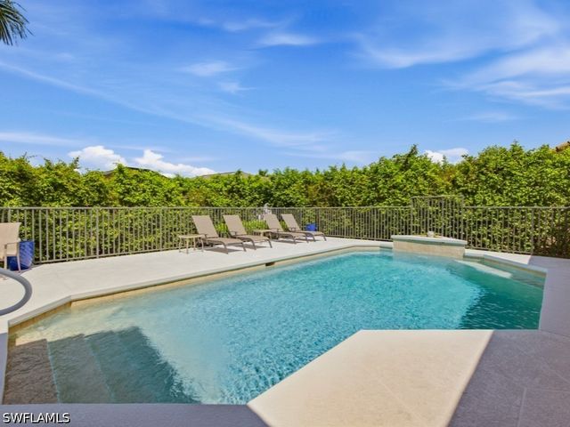 980 Fieldstone DR, Marco Island, FL 34145