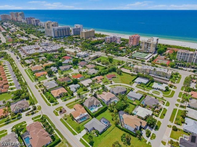 980 Fieldstone DR, Marco Island, FL 34145