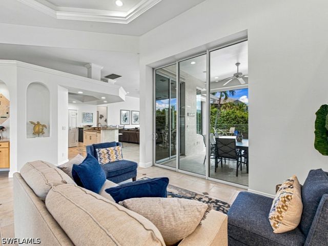 980 Fieldstone DR, Marco Island, FL 34145
