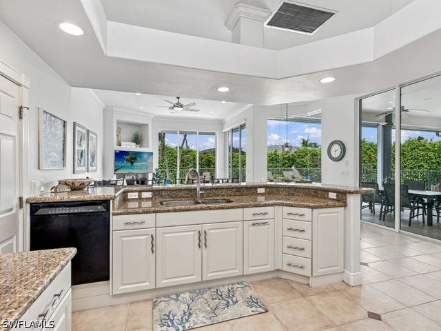 980 Fieldstone DR, Marco Island, FL 34145