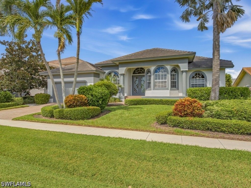 980 Fieldstone DR, Marco Island, FL 34145