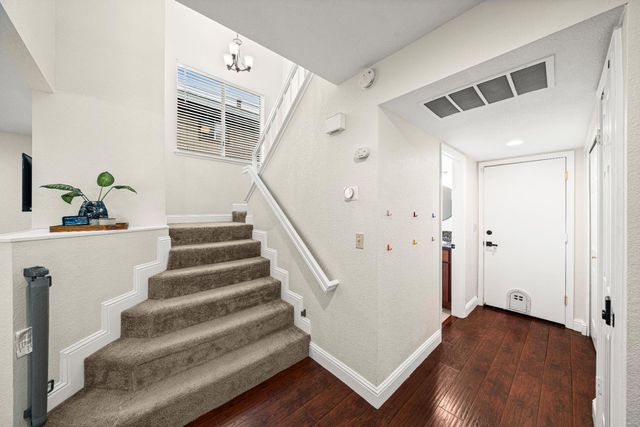 4009 Honey Rose Pl, Antelope, CA 95843