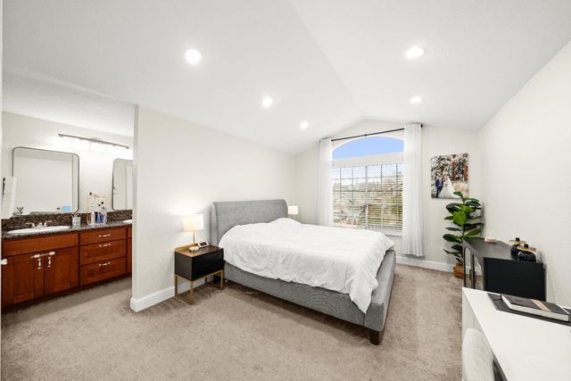 4009 Honey Rose Pl, Antelope, CA 95843