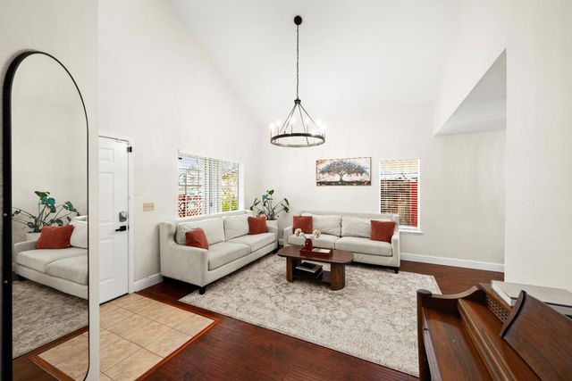 4009 Honey Rose Pl, Antelope, CA 95843