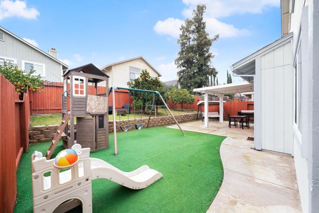 4009 Honey Rose Pl, Antelope, CA 95843