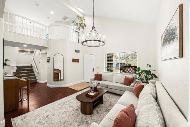 4009 Honey Rose Pl, Antelope, CA 95843