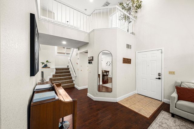 4009 Honey Rose Pl, Antelope, CA 95843