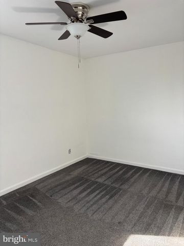 14 APPLE LN, Elkton, MD 21921