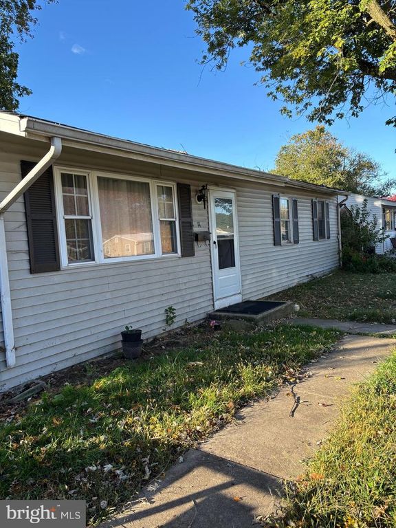 14 APPLE LN, Elkton, MD 21921