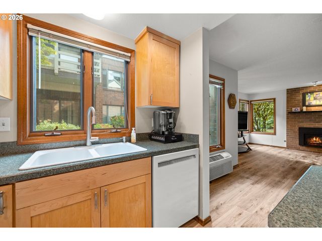 14955 Ne SACRAMENTO St 41, Portland, OR 97230