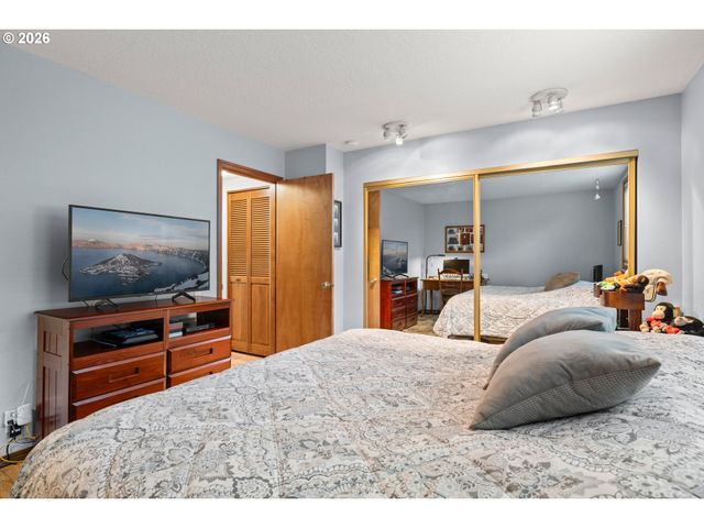 14955 Ne SACRAMENTO St 41, Portland, OR 97230