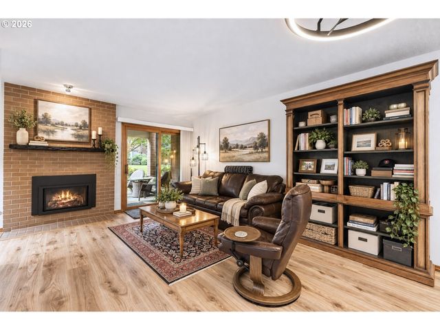 14955 Ne SACRAMENTO St 41, Portland, OR 97230