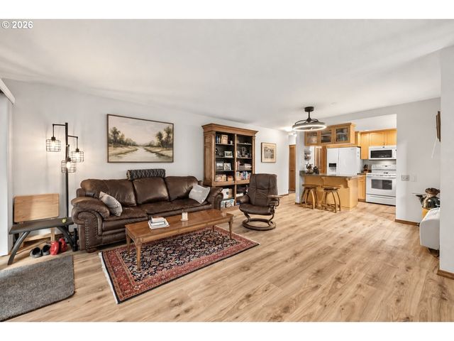 14955 Ne SACRAMENTO St 41, Portland, OR 97230