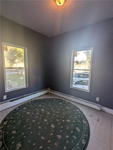 654 Cranston Street, Providence, RI 02907