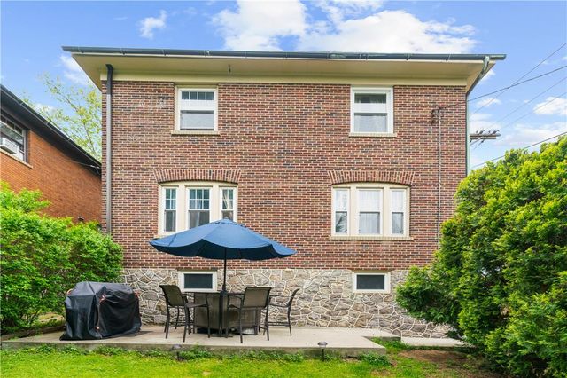 2055 Ferry Street, Wilson Boro, PA 18042