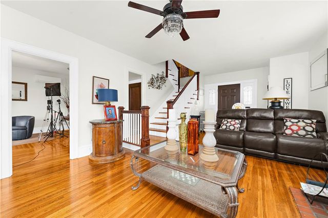 2055 Ferry Street, Wilson Boro, PA 18042