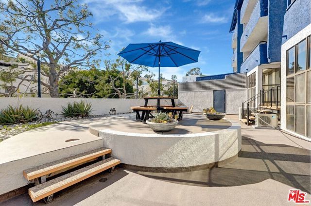 10982 Roebling Avenue 441, Los Angeles, CA 90024