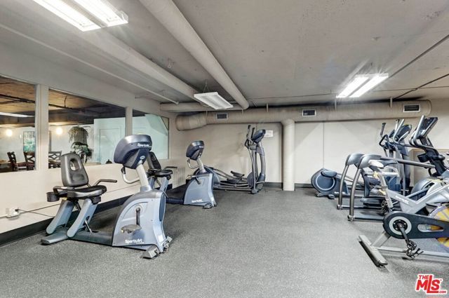 10982 Roebling Avenue 441, Los Angeles, CA 90024