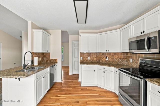 204 Savannah Garden Drive, Carthage, NC 28327