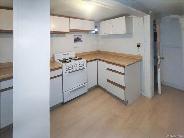 22726 113th Drive, Queens Village, NY 11429