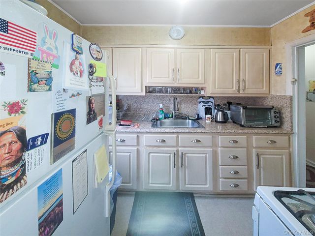 22726 113th Drive, Queens Village, NY 11429