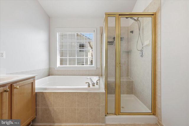 44272 SILKWORTH TER, Ashburn, VA 20147