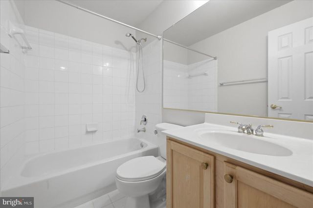 44272 SILKWORTH TER, Ashburn, VA 20147