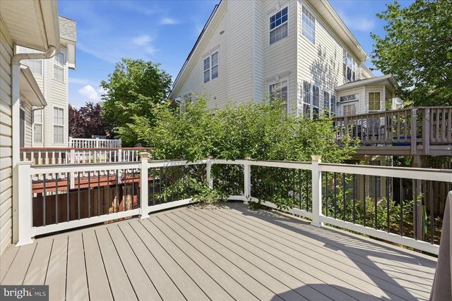 44272 SILKWORTH TER, Ashburn, VA 20147