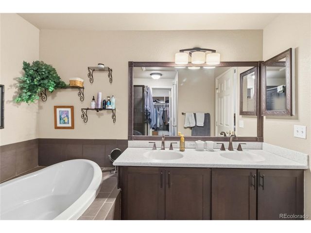 23981 Glenmoor Dr, Parker, CO 80138