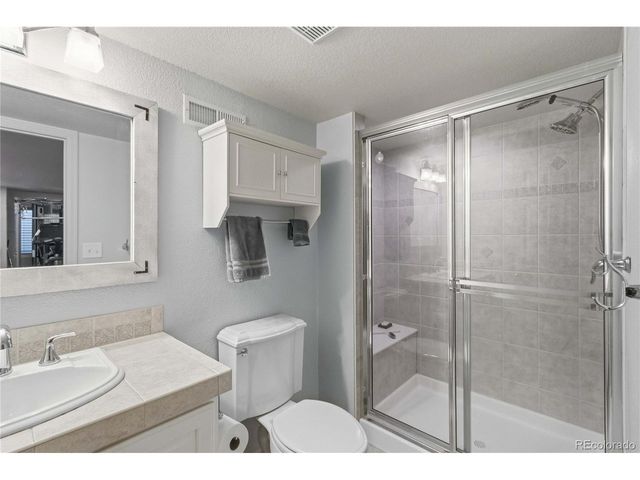 23981 Glenmoor Dr, Parker, CO 80138