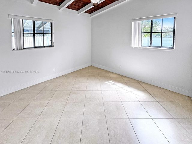 2861 Davie Blvd, Fort Lauderdale, FL 33312
