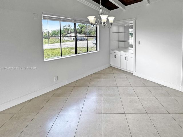 2861 Davie Blvd, Fort Lauderdale, FL 33312