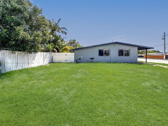 2861 Davie Blvd, Fort Lauderdale, FL 33312